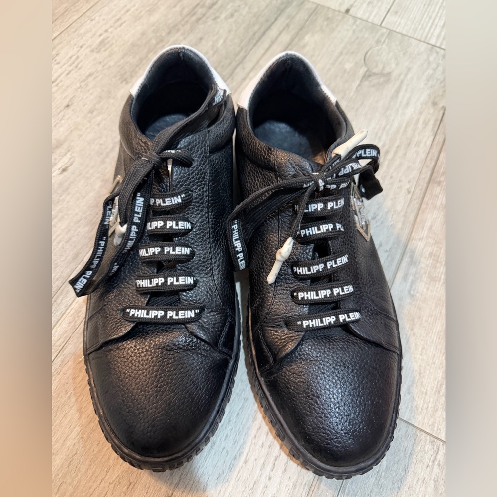 Philipp Plein Black Leather Sneakers